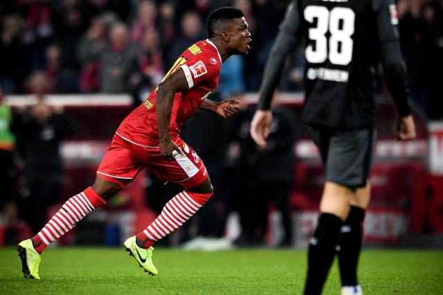 库里23分维金斯20+8+8 勇士大胜黄蜂斩获3连胜